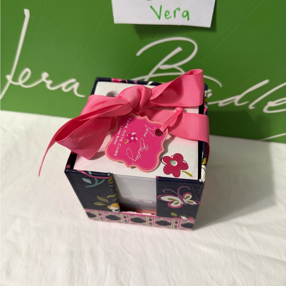 NWT Vera Bradley Ribbons Take Note Cube Retired Pattern🦋 - Picture 7 of 7